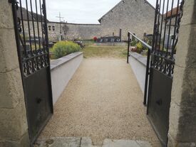 Rampe d'accessibilité du cimetière de LA SELVE