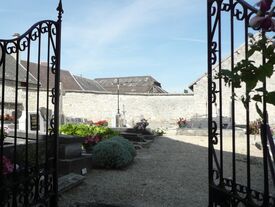 Calvaire cimetière 